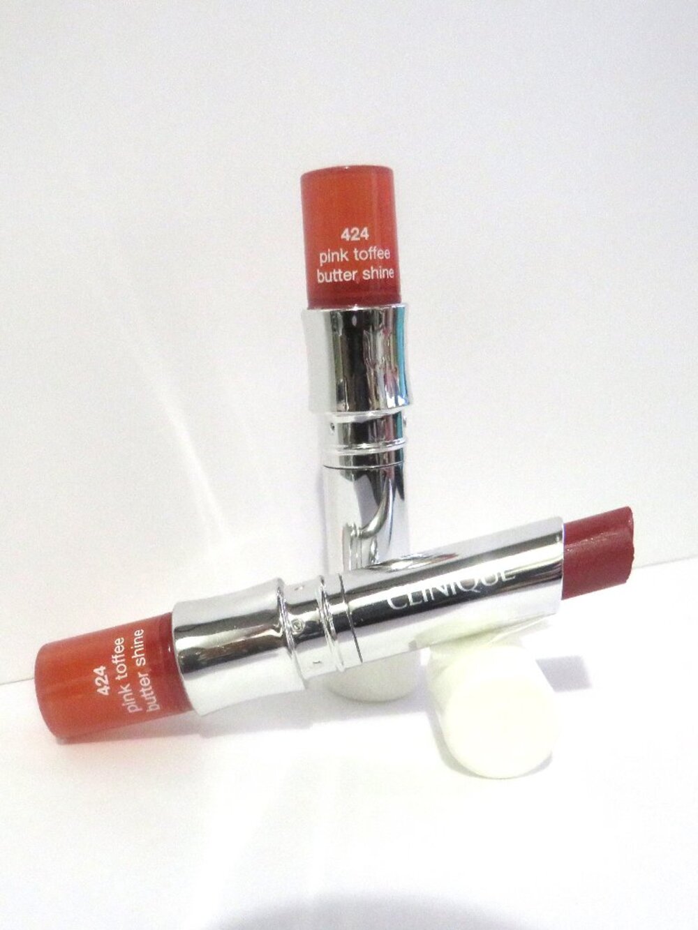 CLINIQUE BUTTER SHINE LIPSTICK 424 PINK TOFFEE - 2 PC LOT